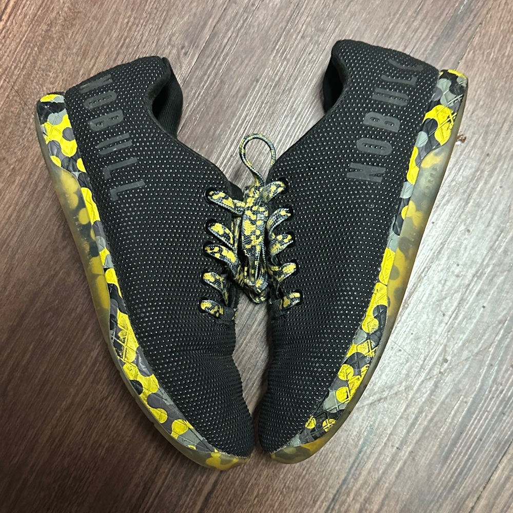 NOBULL Black and Yellow Patterned Shoes Size Women 7.5 Men 6